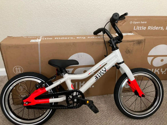 Biky Air bike 14 inch candy cane 